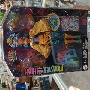Monster High Cleo DeNile Monster High Fest Fashion Doll, New in Box 2024